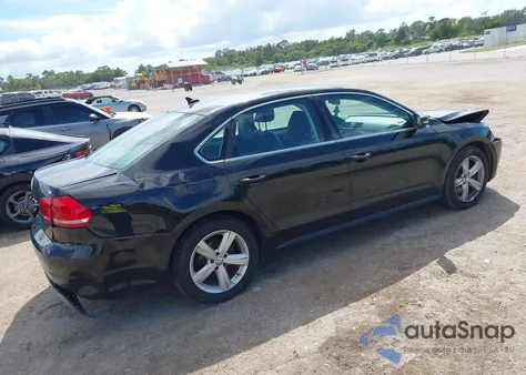 2013 Volkswagen Passat 2.5L Se из США, поврежденный, VIN 1VWBP7A34DC106443